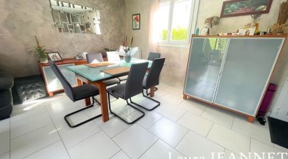 House 5 rooms of 93 m² in Vauréal (95490)