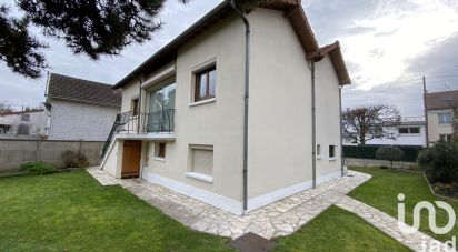 House 6 rooms of 130 m² in Sucy-en-Brie (94370)