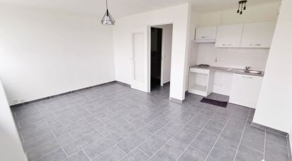 Appartement 1 pièce de 27 m² à Fresnes (94260)