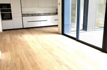 House 4 rooms of 165 m² in Issy-les-Moulineaux (92130)