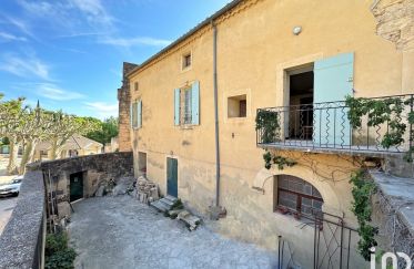 House 5 rooms of 234 m² in Vers-Pont-du-Gard (30210)