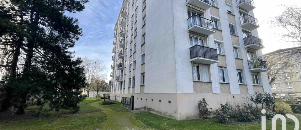 Appartement 4 pièces de 75 m² à La Riche (37520)