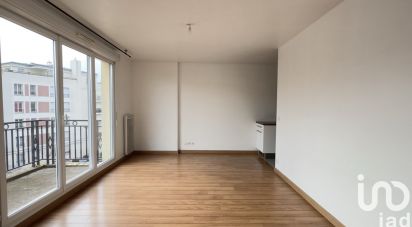 Appartement 2 pièces de 43 m² à Corbeil-Essonnes (91100)