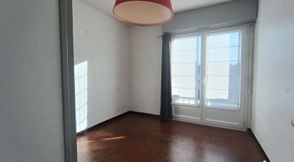 Appartement 4 pièces de 77 m² à Dax (40100)