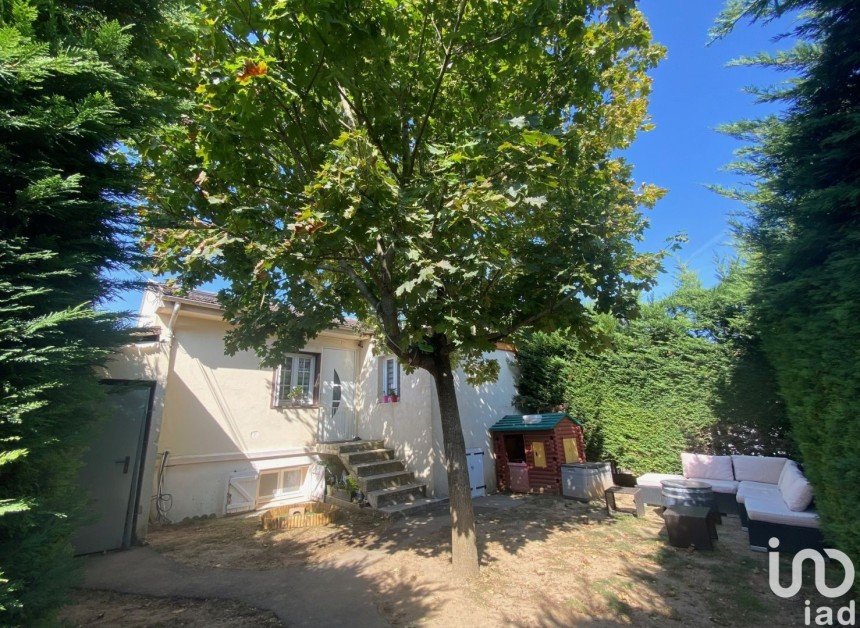 Maison 2 pièces de 41 m² à Viry-Châtillon (91170)