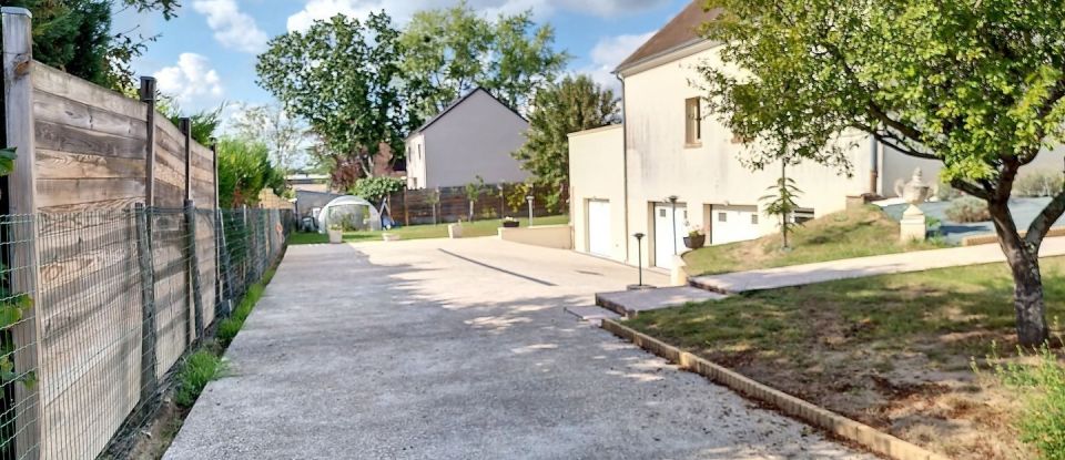 Maison 7 pièces de 180 m² à Fontenay-lès-Briis (91640)