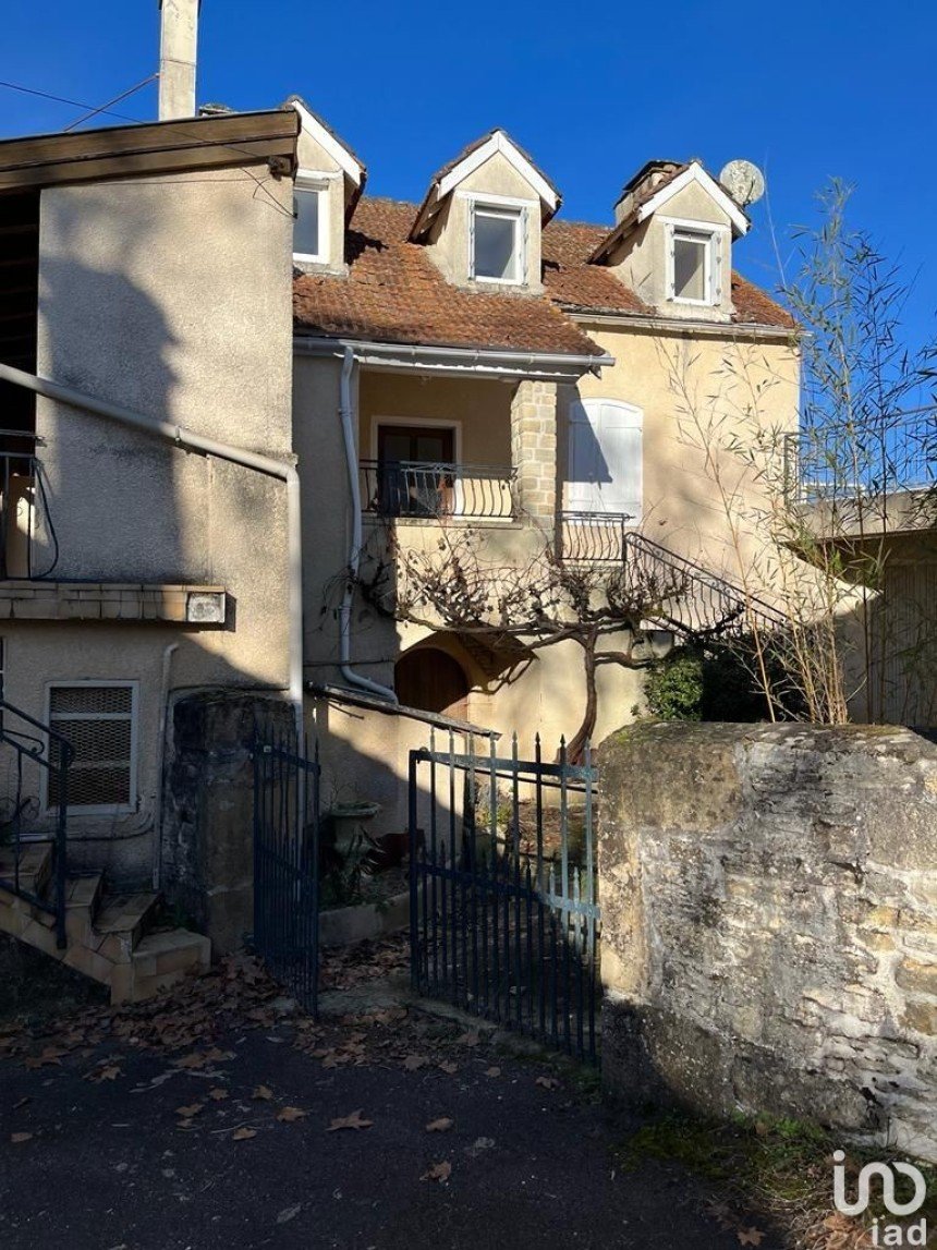 House 10 rooms of 239 m² in Salviac (46340)