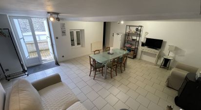 House 4 rooms of 75 m² in Champniers (16430)