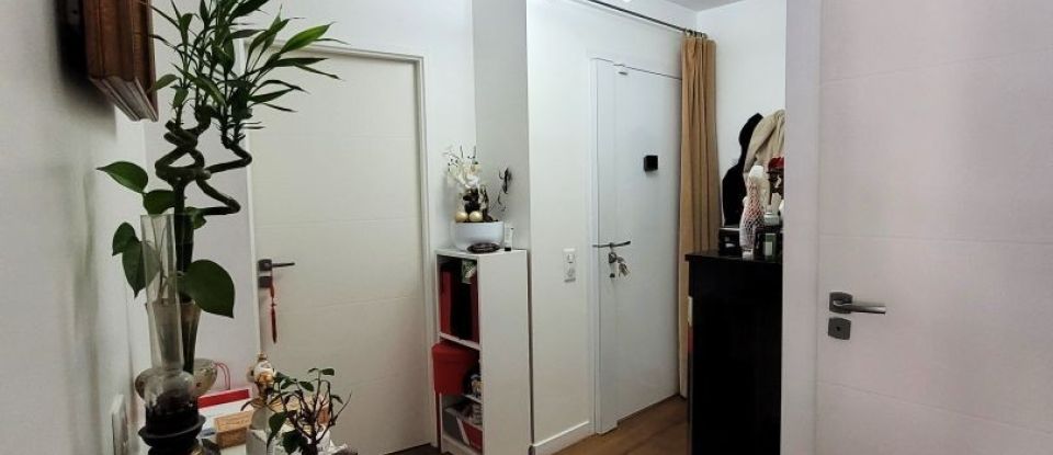 Apartment 3 rooms of 65 m² in Suresnes (92150)
