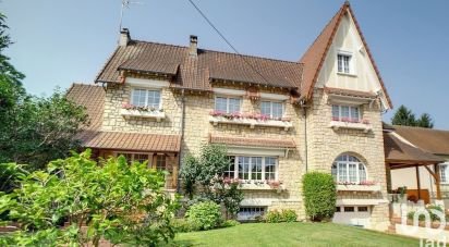 Maison 10 pièces de 289 m² à Soisy-sur-Seine (91450)