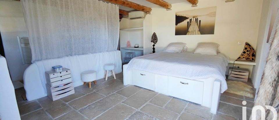Traditional house 11 rooms of 350 m² in Lorgues (83510)