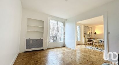Appartement 3 pièces de 82 m² à Paris (75016)