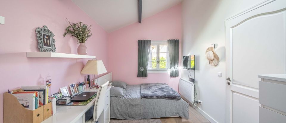 Appartement 4 pièces de 104 m² à Rueil-Malmaison (92500)