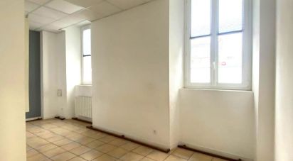 Apartment 3 rooms of 40 m² in Nemours (77140)