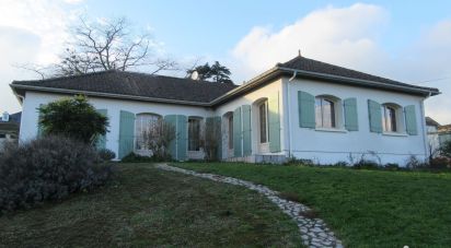 House 6 rooms of 150 m² in Voulmentin (79150)