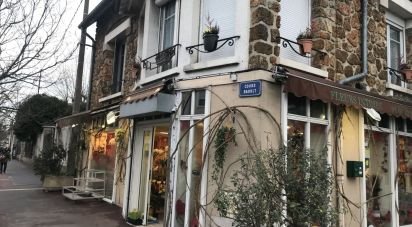Retail property of 107 m² in Meaux (77100)