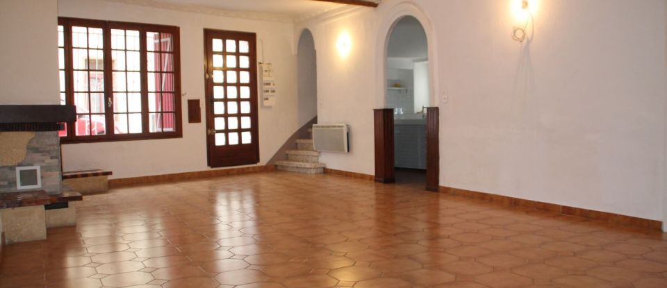 House 4 rooms of 170 m² in Opoul-Périllos (66600)