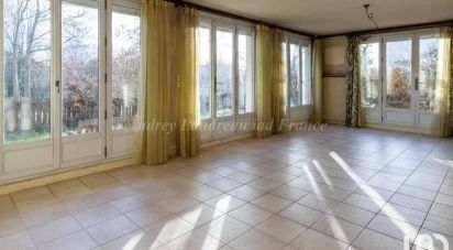 Apartment 3 rooms of 70 m² in Joinville-le-Pont (94340)