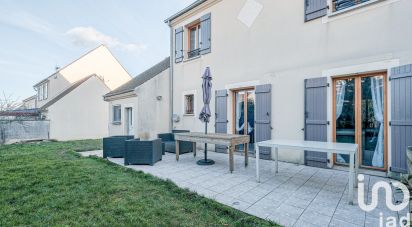 Maison traditionnelle 4 pièces de 109 m² à Nanteuil-lès-Meaux (77100)