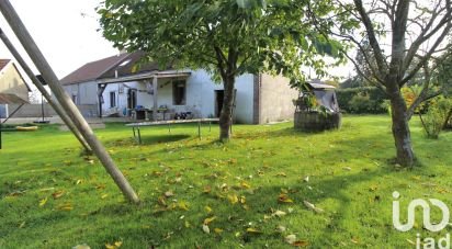 House 8 rooms of 168 m² in Courtenay (45320)