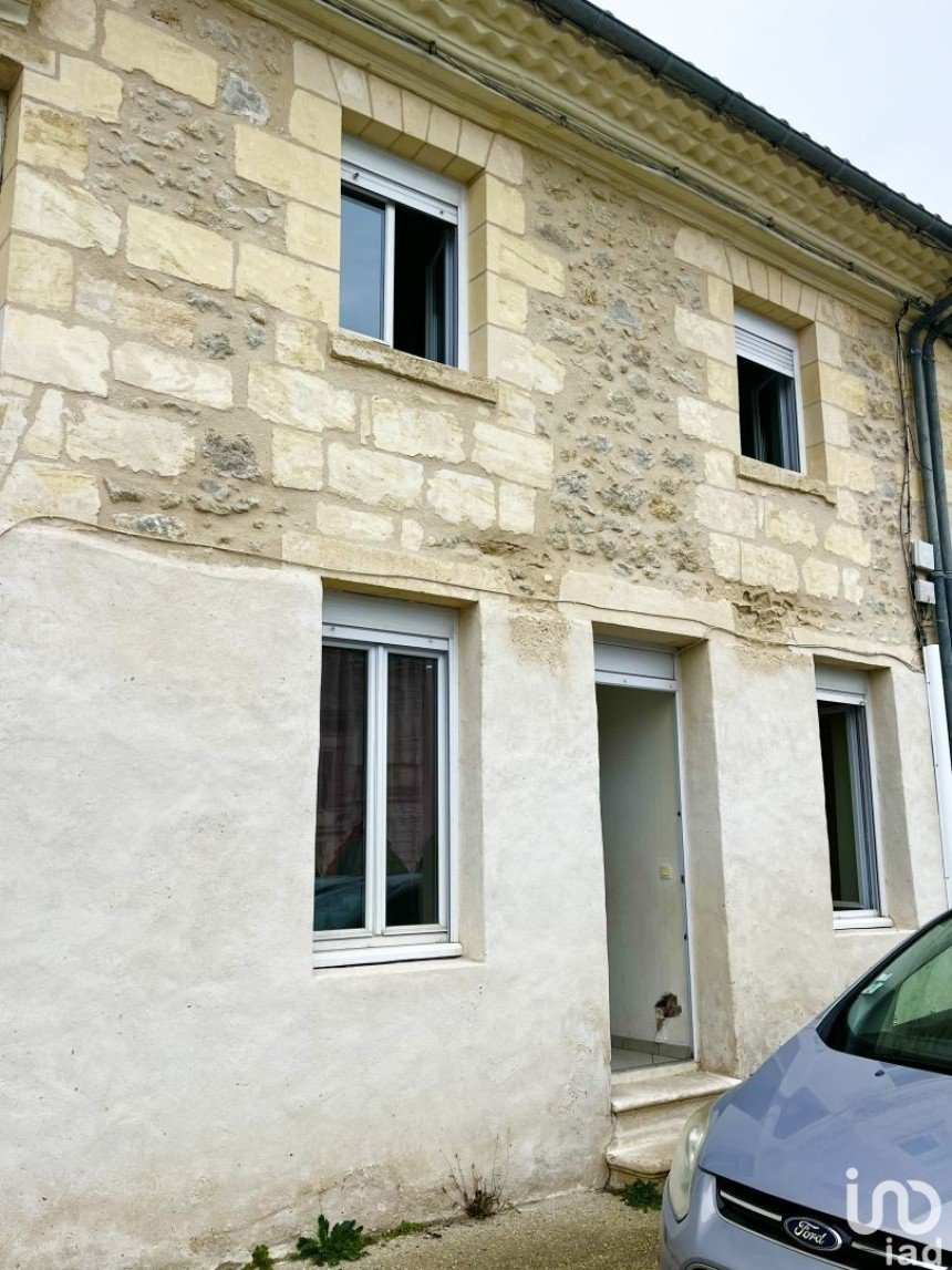 Building in Carbon-Blanc (33560) of 197 m²