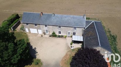 Country house 7 rooms of 179 m² in - (86170)