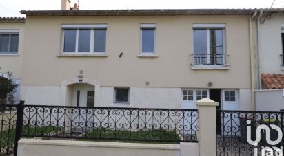 Traditional house 5 rooms of 115 m² in - (79000)