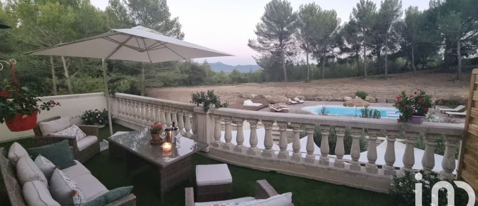 House 11 rooms of 334 m² in Rousset (13790)