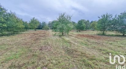 Land of 1,057 m² in Coudroy (45260)