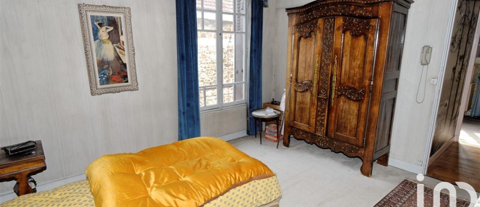 Traditional house 10 rooms of 173 m² in Savigny-sur-Orge (91600)