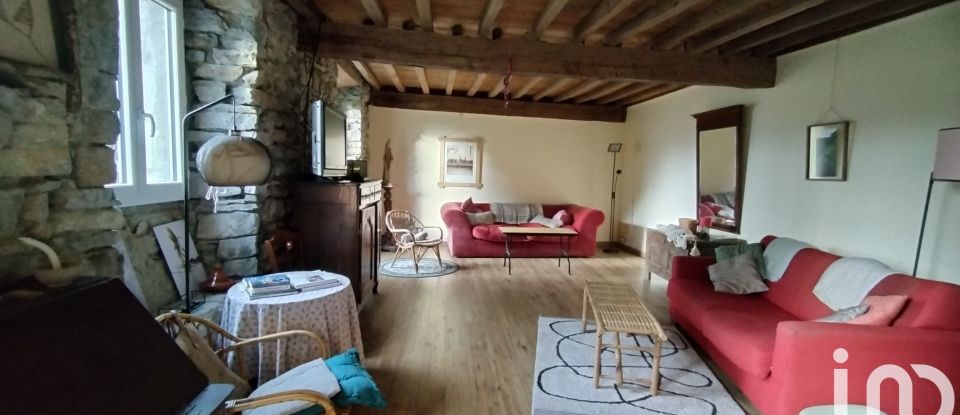 Mansion 4 rooms of 305 m² in Ogeu-les-Bains (64680)