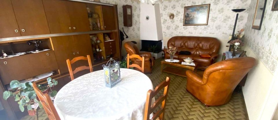 House 15 rooms of 347 m² in Thénezay (79390)