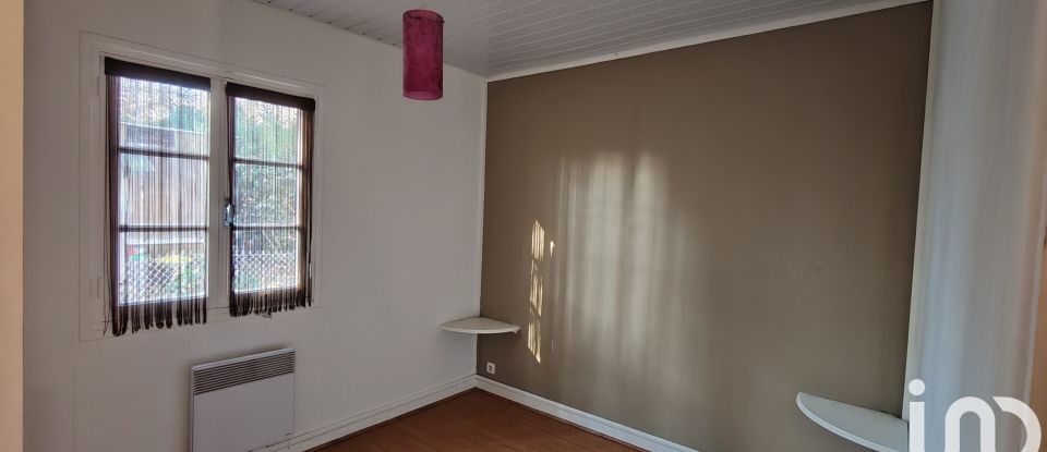 Cottage 2 rooms of 42 m² in Nargis (45210)