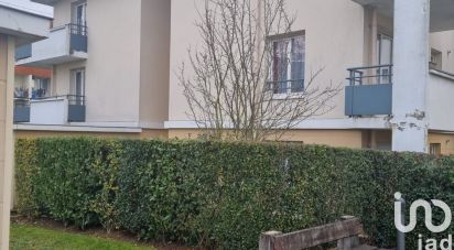 Apartment 3 rooms of 61 m² in Trappes (78190)