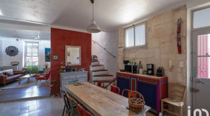 Maison 4 pièces de 160 m² à Arles (13200)