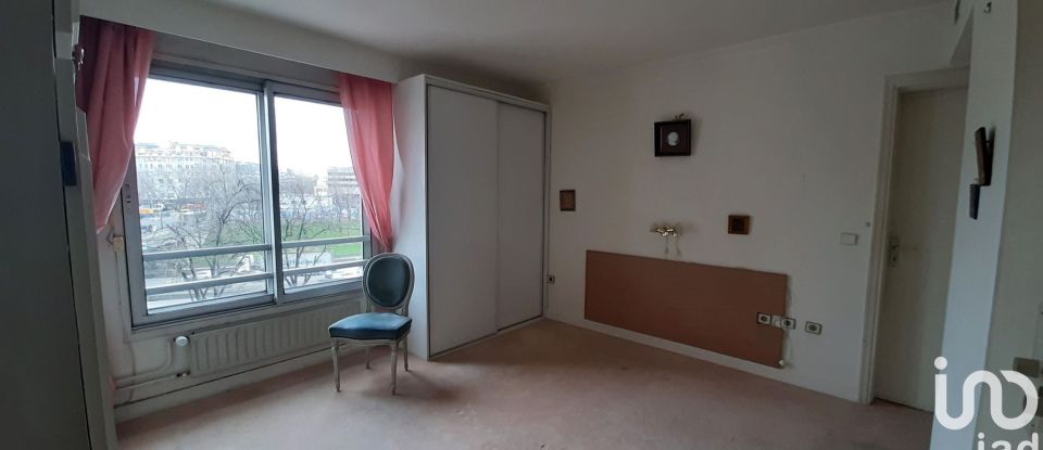 Appartement 3 pièces de 81 m² à Paris (75017)
