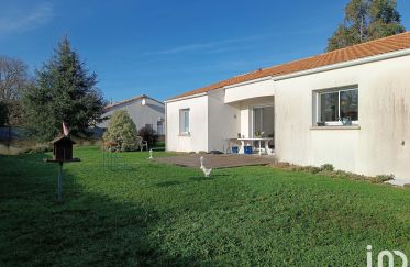 Maison 3 pièces de 80 m² à Landevieille (85220)