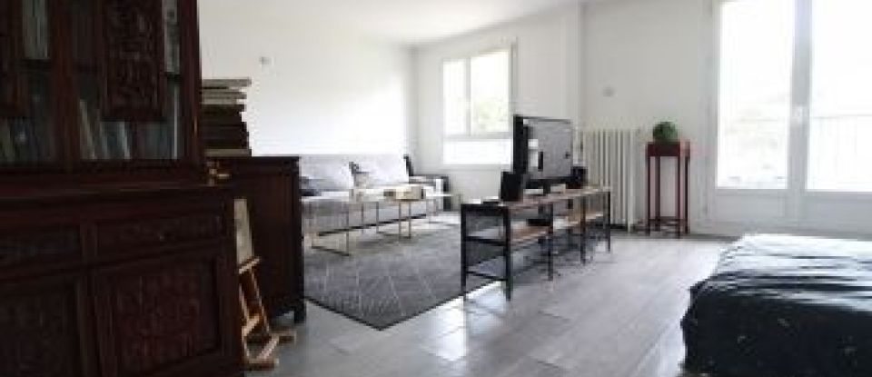 Appartement 4 pièces de 69 m² à Chennevières-sur-Marne (94430)
