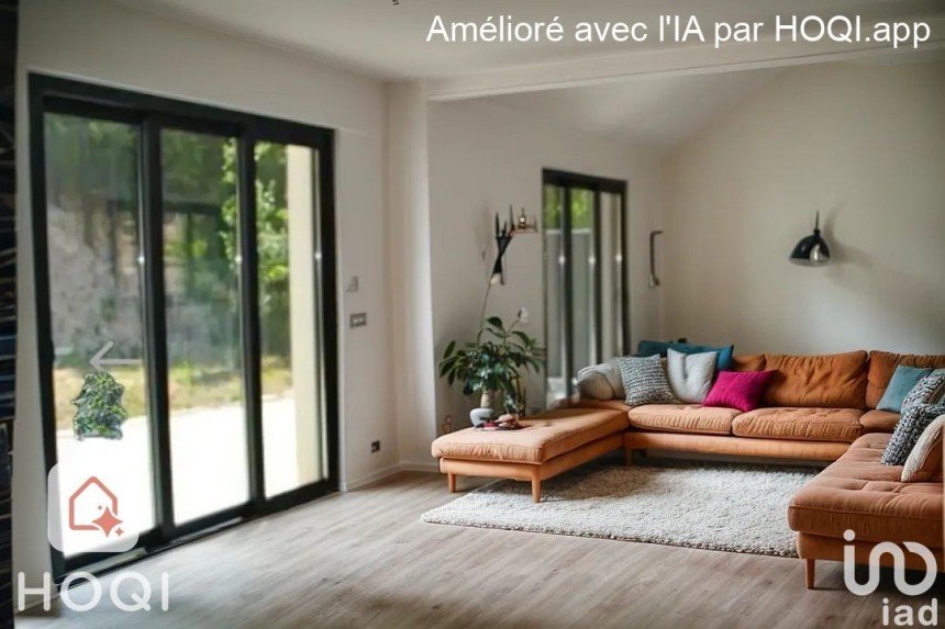 Maison 7 pièces de 163 m² à Le Mesnil-le-Roi (78600)