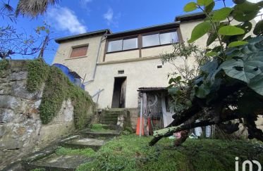 House 4 rooms of 73 m² in Vals-les-Bains (07600)