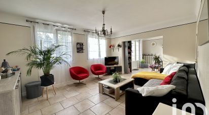 House 6 rooms of 118 m² in Sainte-Savine (10300)
