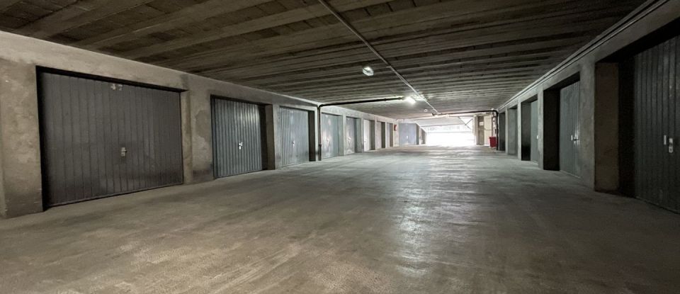 Parking/garage/box de 43 m² à Pantin (93500)