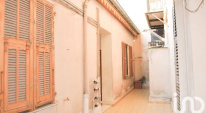 Apartment 1 room of 28 m² in Nice (06300)