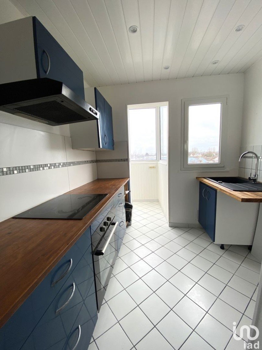 Appartement 6 pièces de 86 m² à Vernouillet (28500)