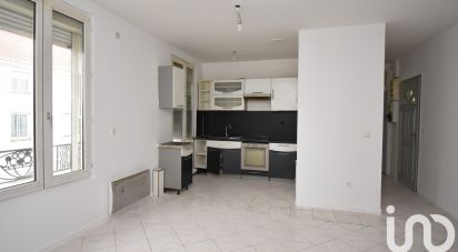 Appartement 3 pièces de 56 m² à Dammarie-les-Lys (77190)