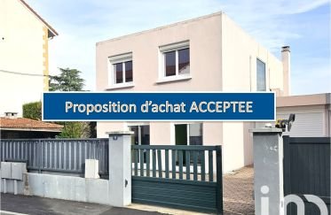 Maison 6 pièces de 120 m² à Saint-Chamond (42400)