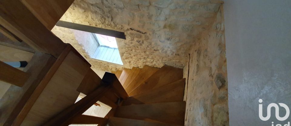 Maison traditionnelle 5 pièces de 90 m² à Senillé-Saint-Sauveur (86100)