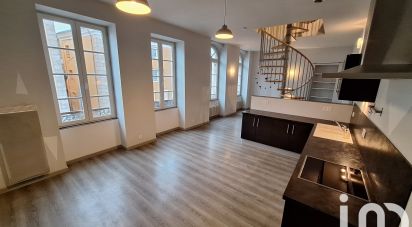 Appartement 3 pièces de 69 m² à Crest (26400)