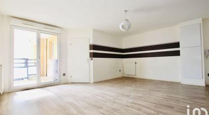 Appartement 3 pièces de 64 m² à Dammarie-les-Lys (77190)