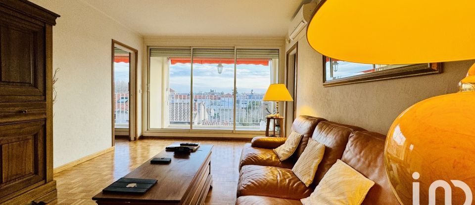 Apartment 5 rooms of 95 m² in Avignon (84000)